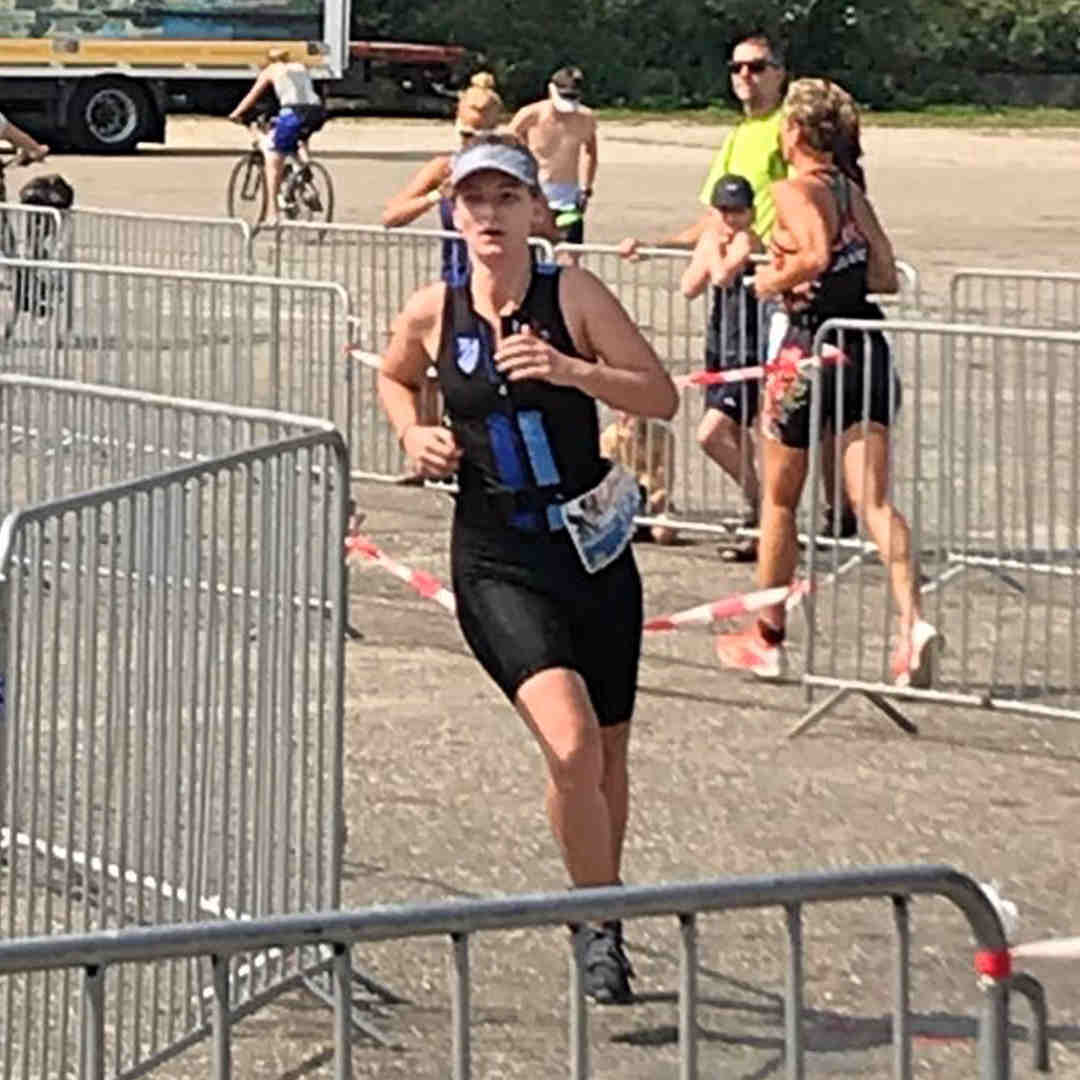 everfits Trainerin Fritzi beim Triathlon in Regensburg.