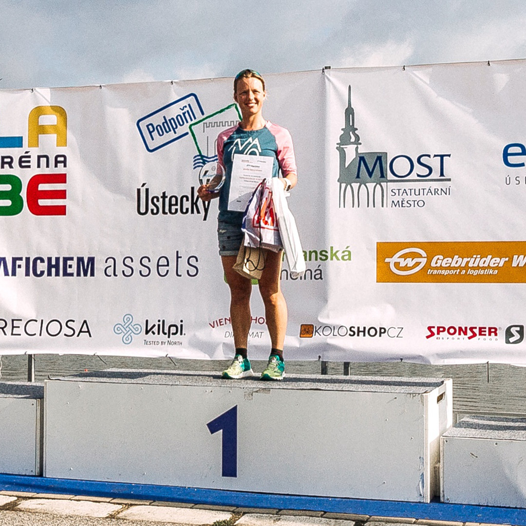 Beim Gigathlon hat Anja fünf Disziplinen absolviert: 4 km Schwimmen, 100 km Rennrad, 50 km Mountainbike, 25 km Inlineskaten und 20 km Laufen.