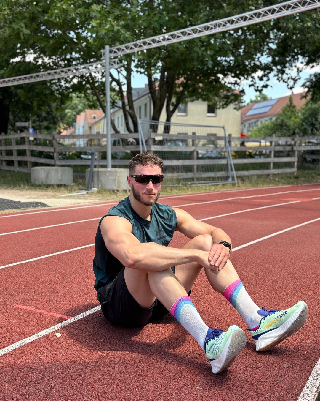 Maxym beim Laufen auf dem Track